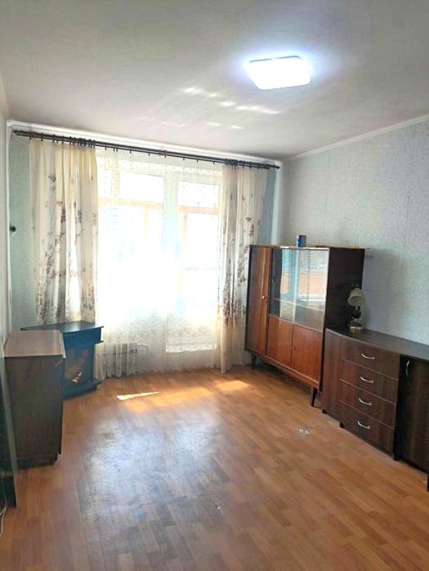 Квартира, 2-кімн., Харьков, 607м/р, Непокоренных (Героев Труда)