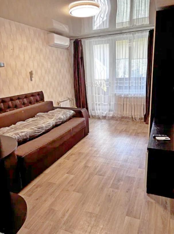 Квартира, 1-кімн., Харьков, 605м/р, Гвардейцев Широнинцев