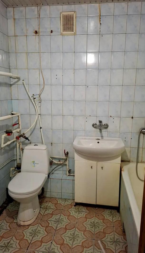 Квартира, 1-кімн., Харьков, 524м/р, Непокоренных (Героев Труда)
