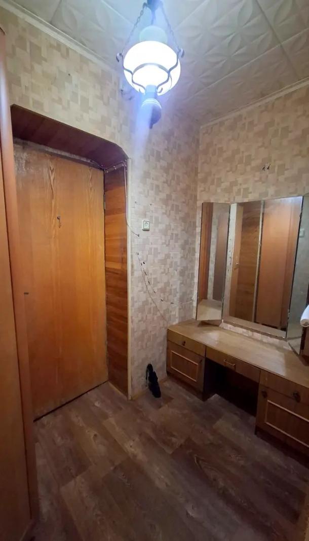 Квартира, 1-кімн., Харьков, 524м/р, Непокоренных (Героев Труда)