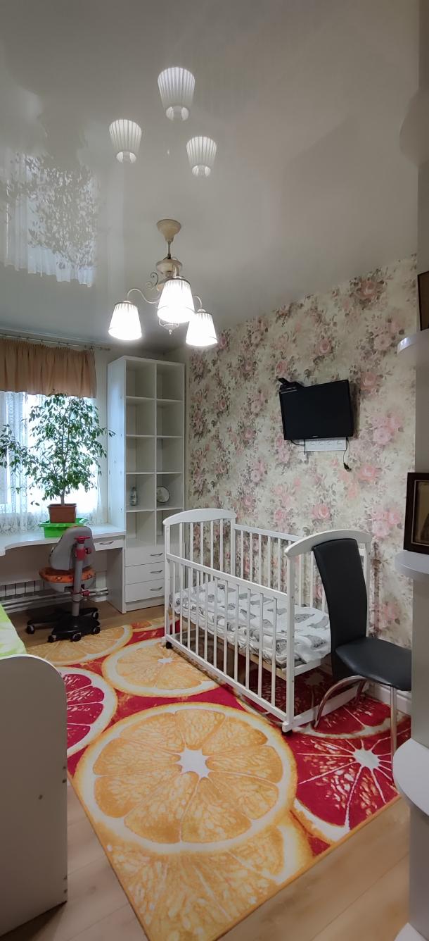 Квартира, 3-кімн., Дергачи, Харьковский район, Сумской путь