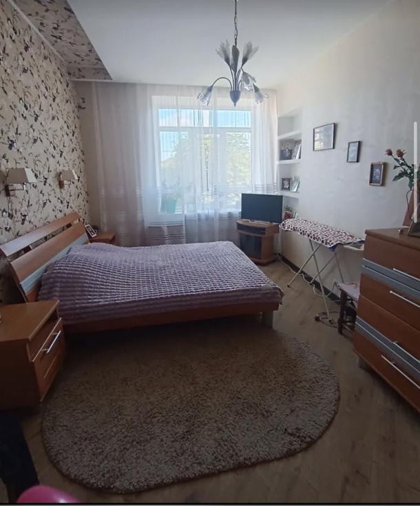 Квартира, 4-кімн., Харьков, Нагорный, Николая Хвылевого (Маяковского)