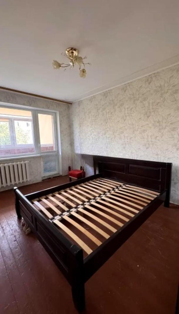 Квартира, 2-кімн., Харьков, 533м/р, Светлая