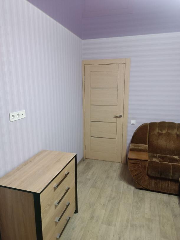 Квартира, 3-кімн., Харьков, 524м/р, Академика Павлова