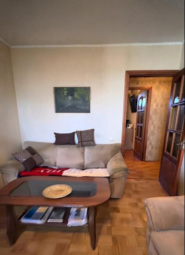 Квартира, 3-кімн., Харьков, 520м/р, Валентиновская