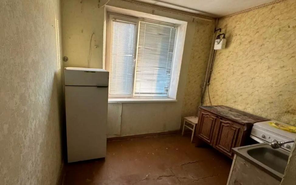 Квартира, 1-кімн., Харьков, 606м/р, Непокоренных (Героев Труда)