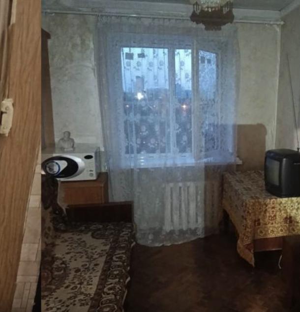 Квартира, 3-кімн., Харьков, 602м/р, Познанская