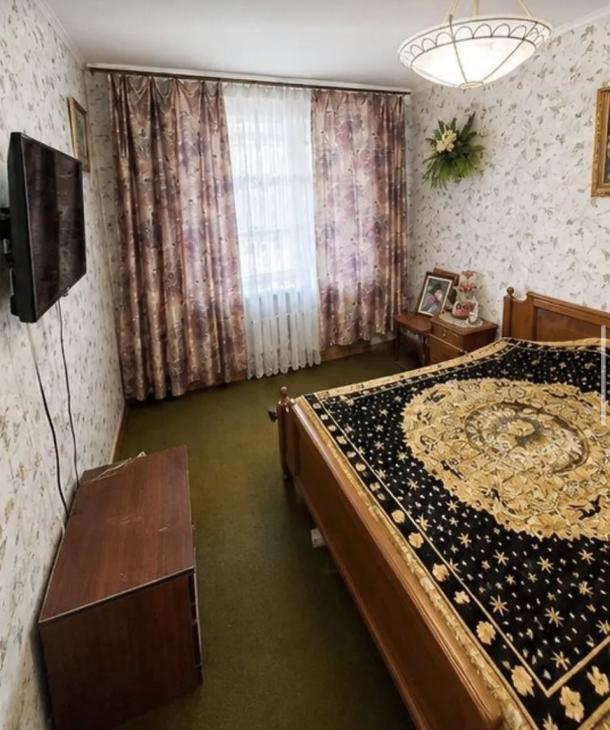 Квартира, 3-кімн., Харьков, Павлово Поле, Деревянко