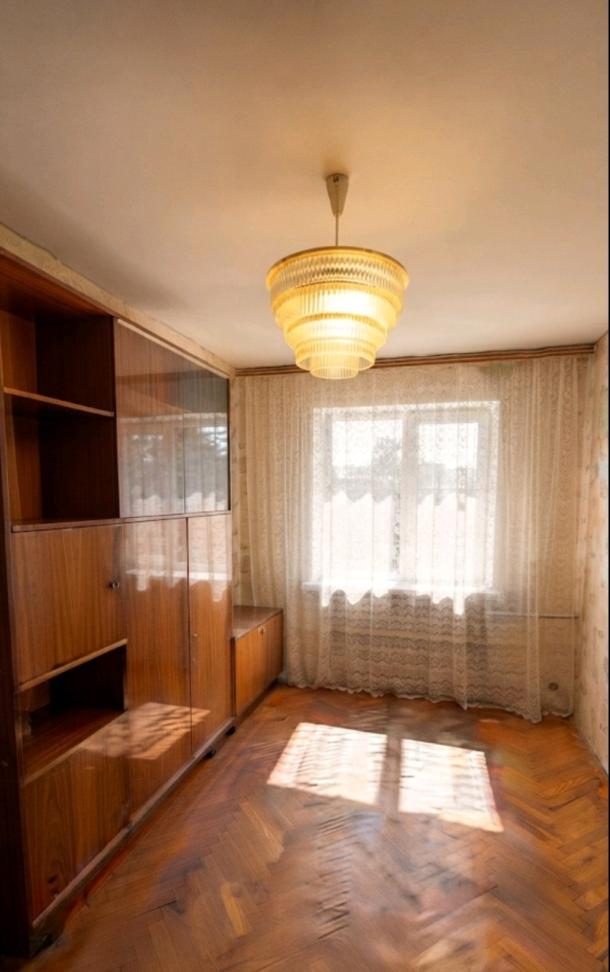 Квартира, 2-кімн., Харьков, 533м/р, Светлая