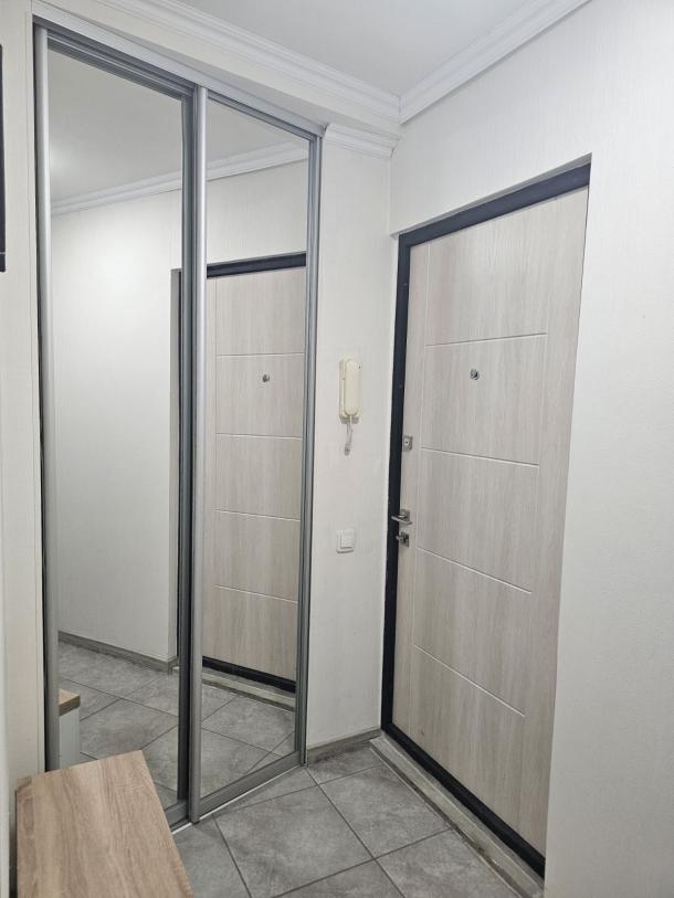 Квартира, 1-кімн., Харьков, 607м/р, Тракторостроителей просп.