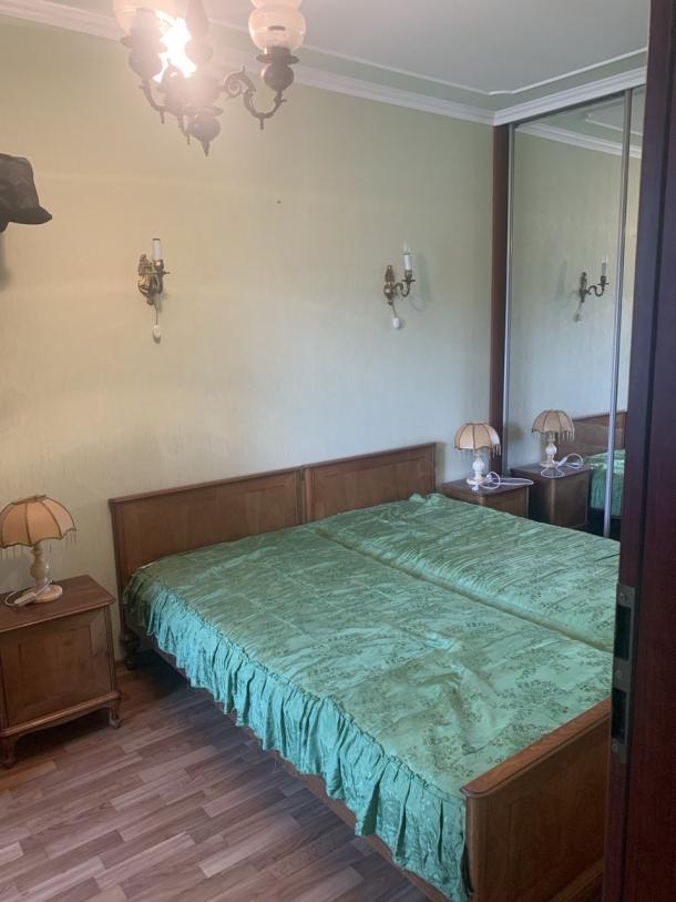 Квартира, 3-кімн., Харьков, Новые Дома, Каденюка (Танкопия)