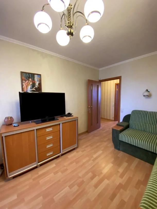 Квартира, 3-кімн., Харьков, 602м/р, Юбилейный пр. (50 лет ВЛКСМ пр.)