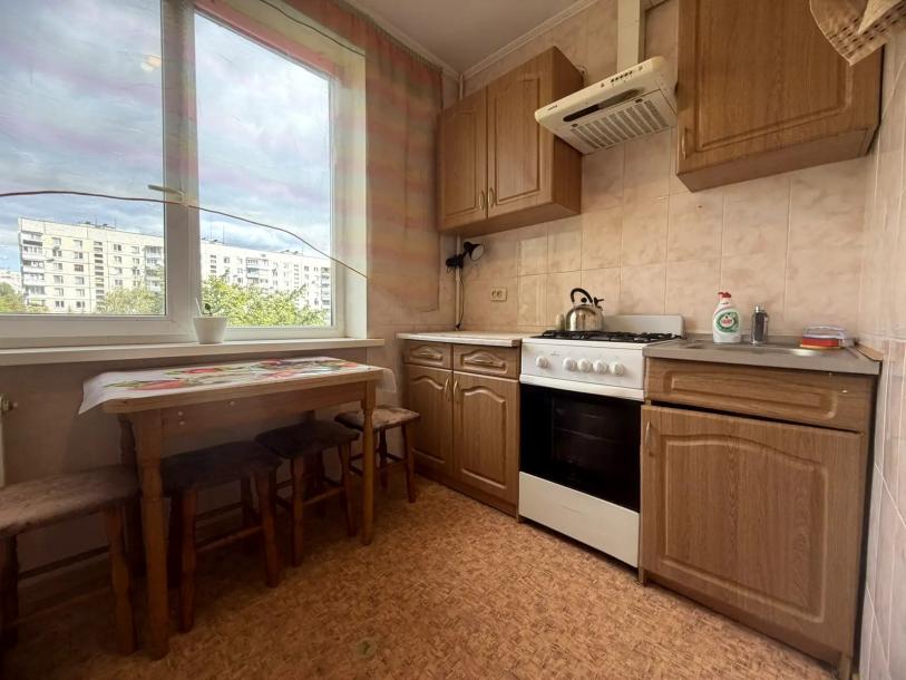 Квартира, 1-кімн., Харьков, 520м/р, Владислава Зубенко (Тимуровцев)