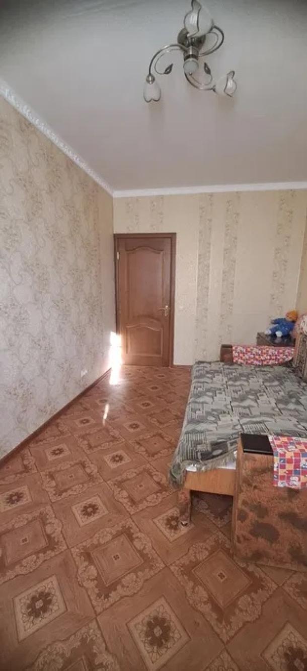 Квартира, 2-кімн., Харьков, Рогань жилмассив, 92-й бригады (Грицевца)