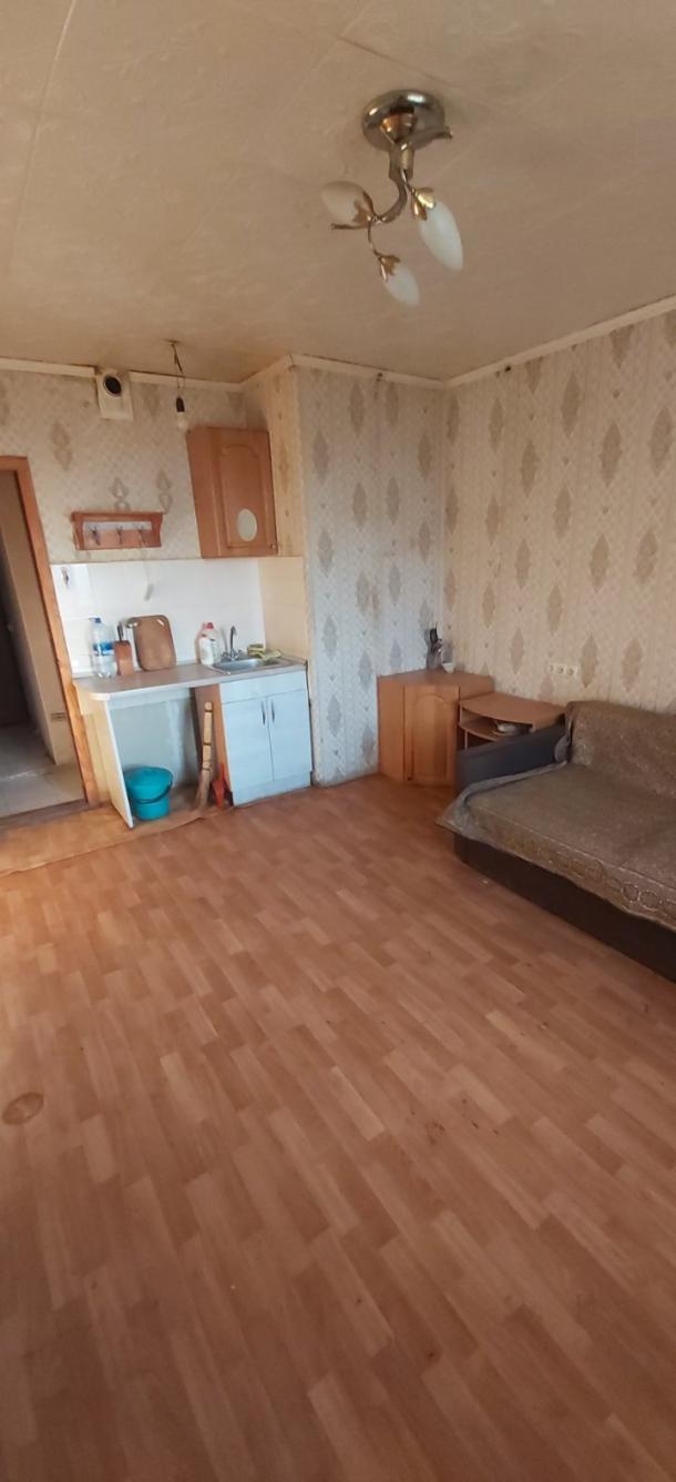 Купить гостинка, Харьков, Салтовка, Светлая