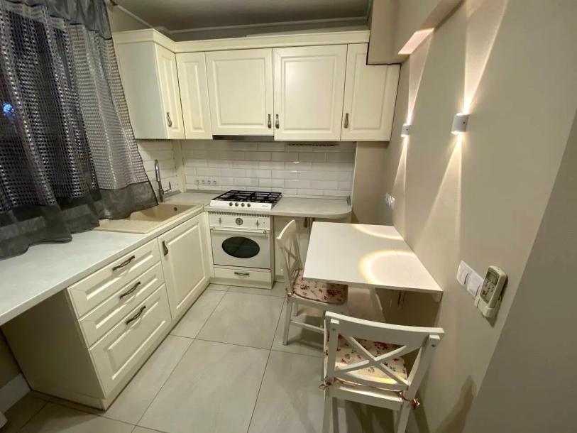Квартира, 1-кімн., Харьков, 520м/р, Академика Павлова