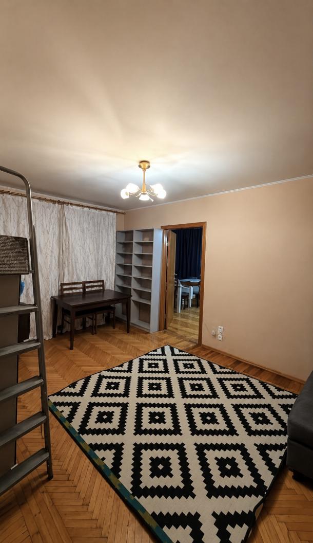 Квартира, 2-кімн., Харьков, Новые Дома, Каденюка (Танкопия)