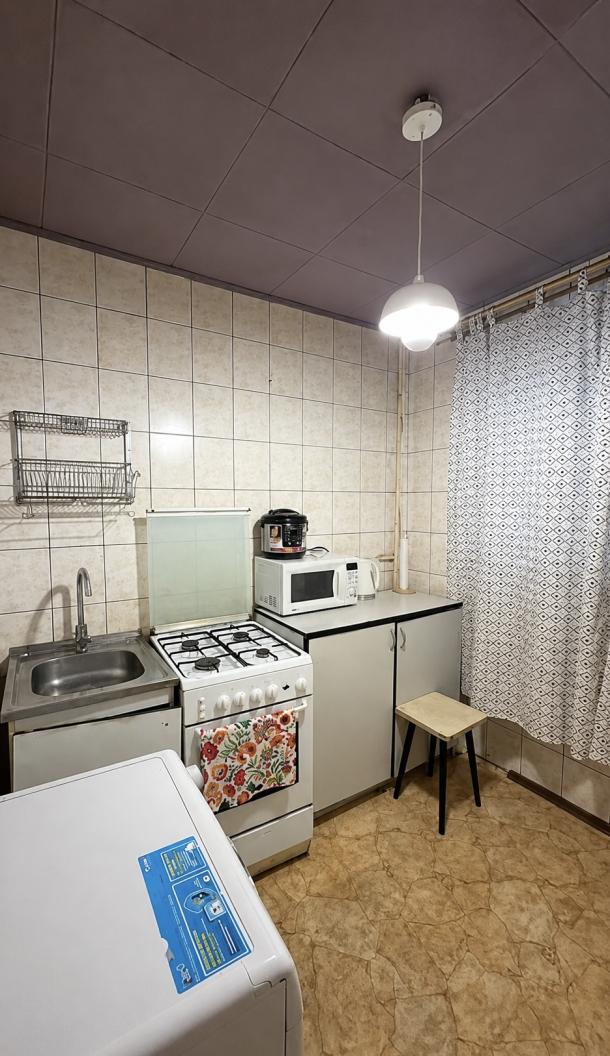 Квартира, 2-кімн., Харьков, Новые Дома, Каденюка (Танкопия)