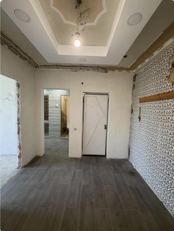 Квартира, 3-кімн., Харьков, 626м/р, Солнечная (Красноармейская, Кирова, Октябрьская, Совхозная)