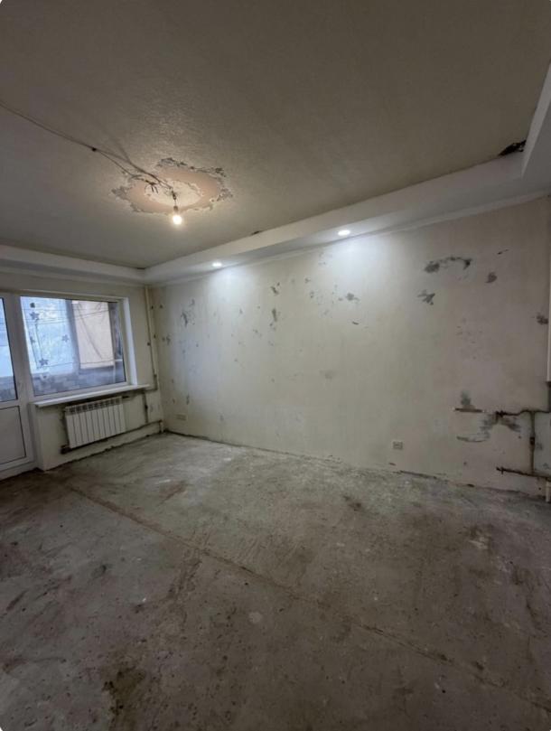 Квартира, 3-кімн., Харьков, 626м/р, Солнечная (Красноармейская, Кирова, Октябрьская, Совхозная)