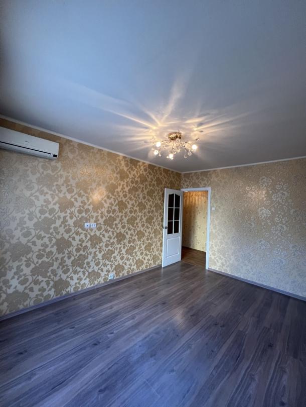 Квартира, 3-кімн., Харьков, 520м/р, Владислава Зубенко (Тимуровцев)