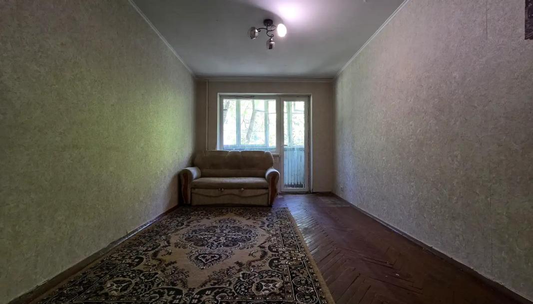 Квартира, 1-кімн., Харьков, 604м/р, Тракторостроителей просп.