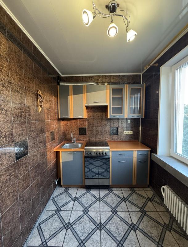 Квартира, 2-кімн., Харьков, 531м/р, Тракторостроителей просп.