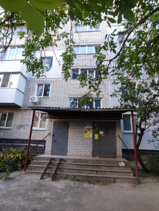 Квартира, 3-кімн., Харьков, Павлово Поле, 23 Августа пер.