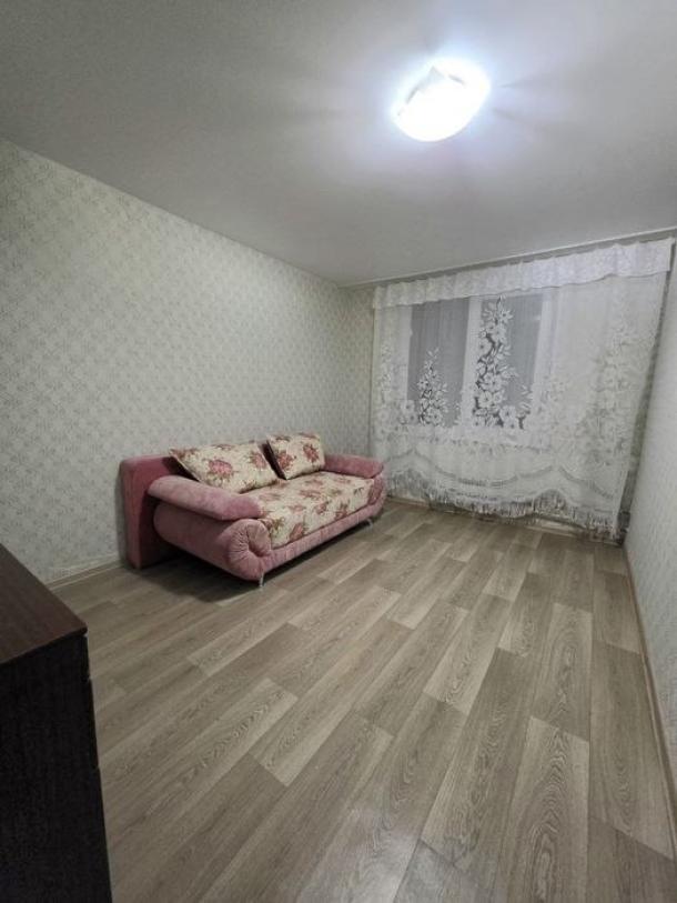 Купить гостинка, Харьков, Салтовка, Тракторостроителей просп.