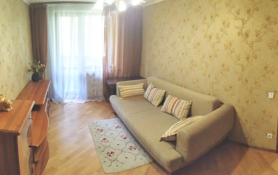 Квартира, 1-кімн., Харьков, 524м/р, Непокоренных (Героев Труда)