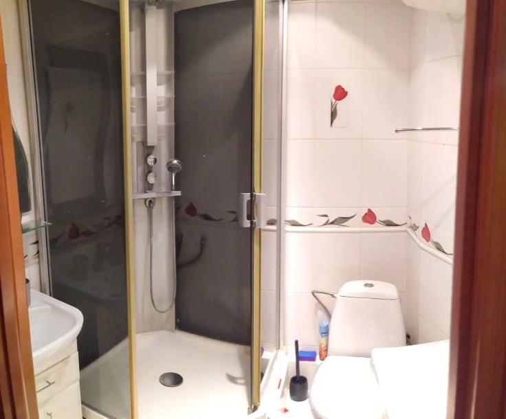 Квартира, 1-кімн., Харьков, 524м/р, Непокоренных (Героев Труда)