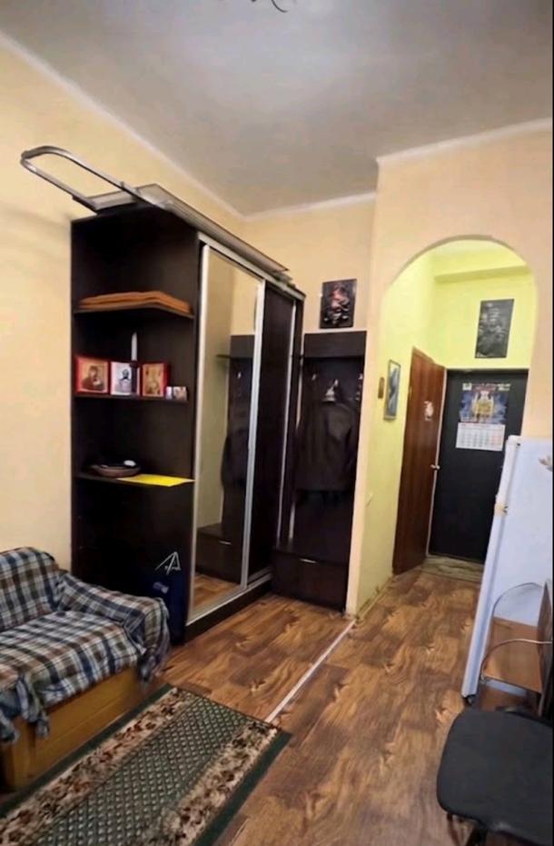 Купить гостинка, Харьков, Залютино, Золочевская