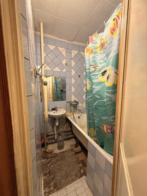 Квартира, 3-кімн., Харьков, 608м/р, Академика Павлова