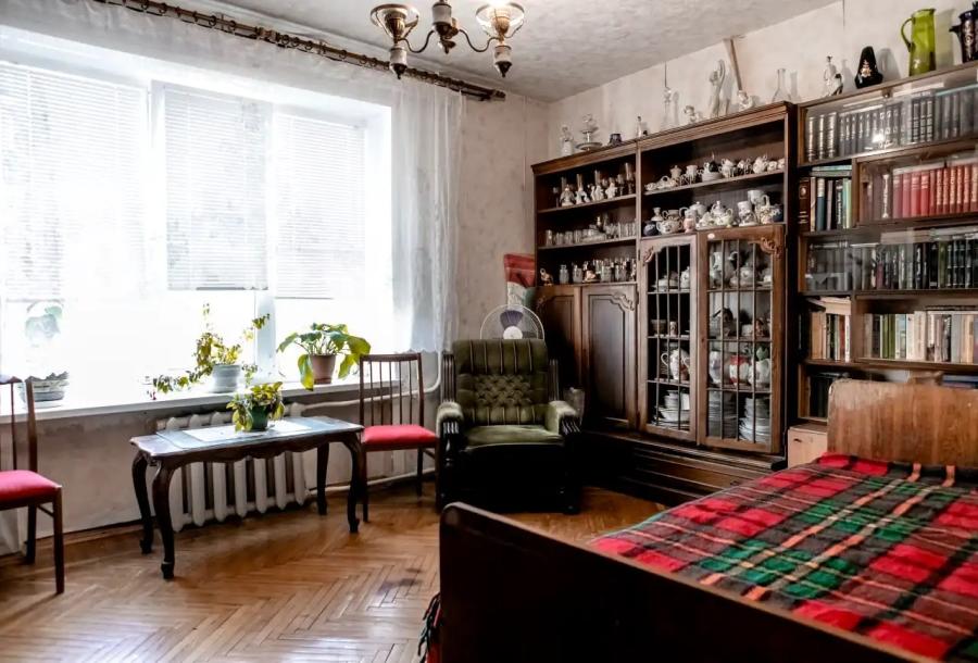 Квартира, 3-кімн., Харьков, Шатиловка, Авиационная