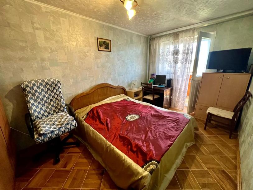 Квартира, 2-кімн., Харьков, Павлово Поле, 23 Августа