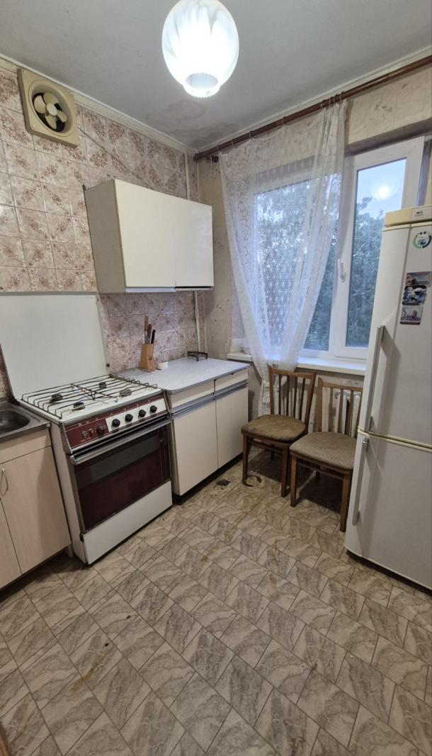 Квартира, 1-кімн., Харьков, 606м/р, Тракторостроителей просп.