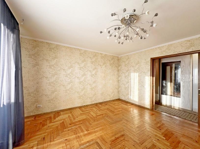 Квартира, 3-кімн., Харьков, Лысая Гора, Донбассовский пер.