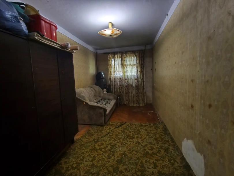 Квартира, 2-кімн., Харьков, 607м/р, Непокоренных (Героев Труда)