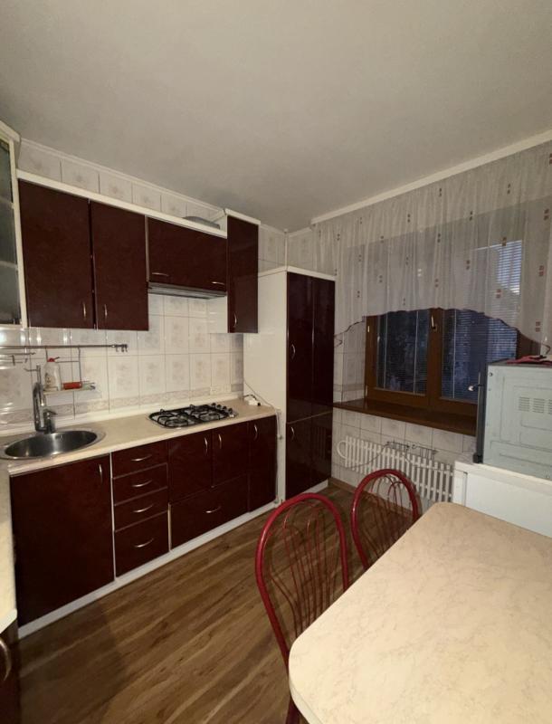 Квартира, 2-кімн., Харьков, Жуковского поселок, Академика Проскуры