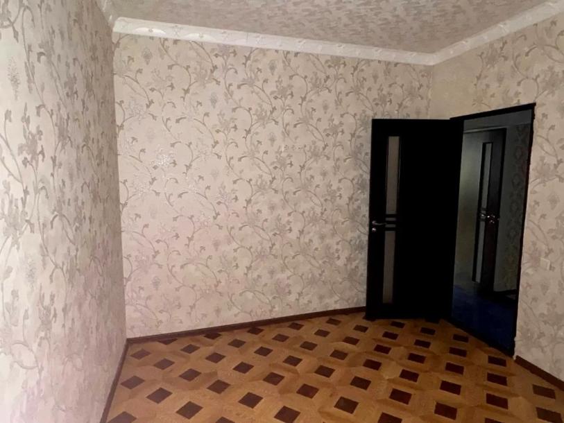 Квартира, 4-кімн., Харьков, Центр, Героев Харькова пр-т