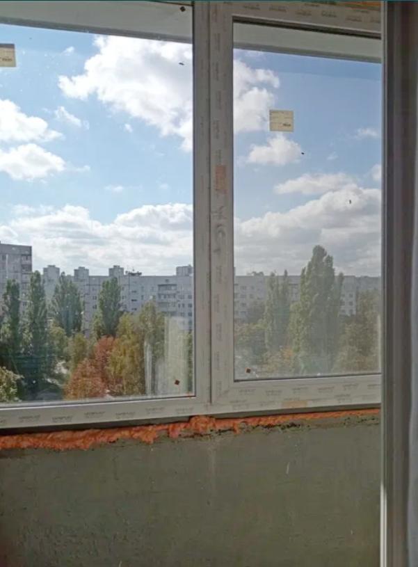 Квартира, 1-кімн., Харьков, 522м/р, Непокоренных (Героев Труда)