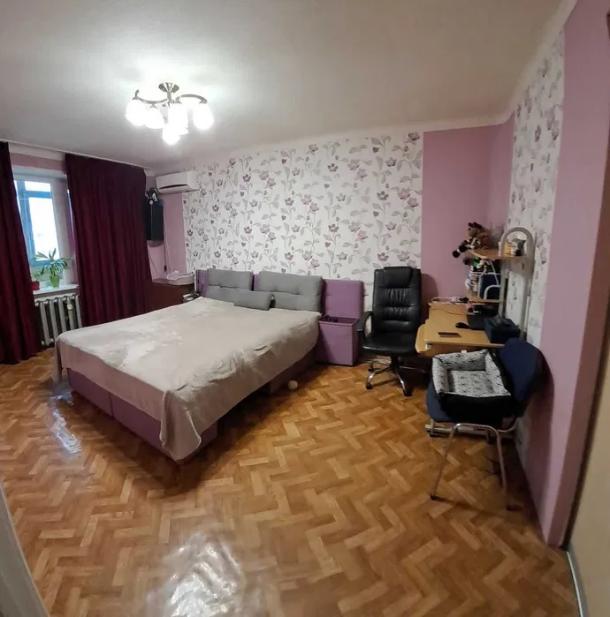 Квартира, 1-кімн., Харьков, Восточный, Роганская