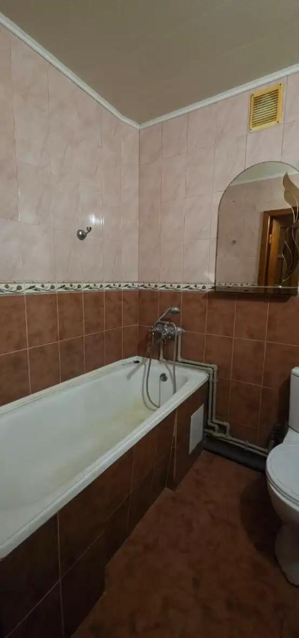 Квартира, 1-кімн., Харьков, 533м/р, Тракторостроителей просп.