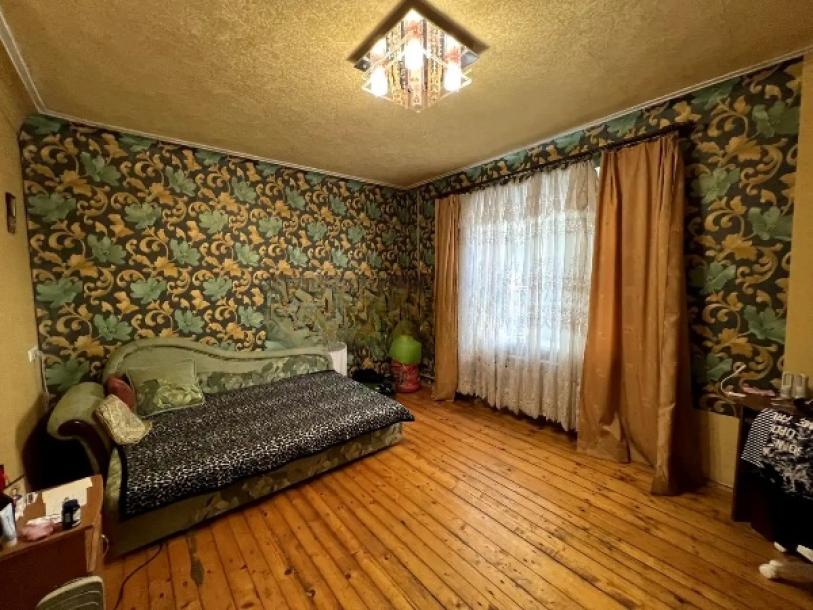 Квартира, 3-кімн., Харьков, Старая Салтовка, Глобинська (Маршала Батицкого)
