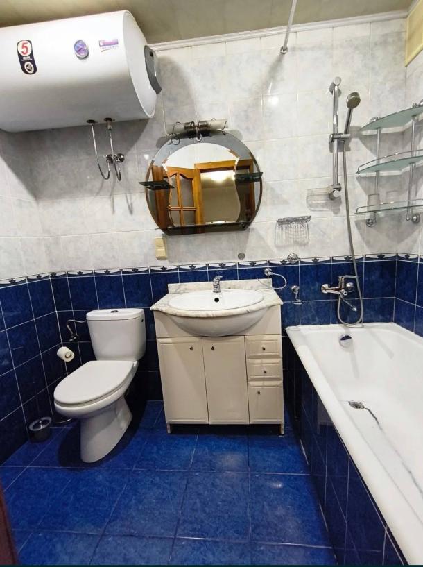 Квартира, 1-кімн., Харьков, Павлово Поле, Космонавтов