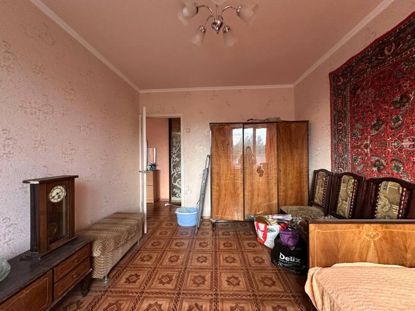 Квартира, 3-кімн., Харьков, Павлово Поле, Старицкого