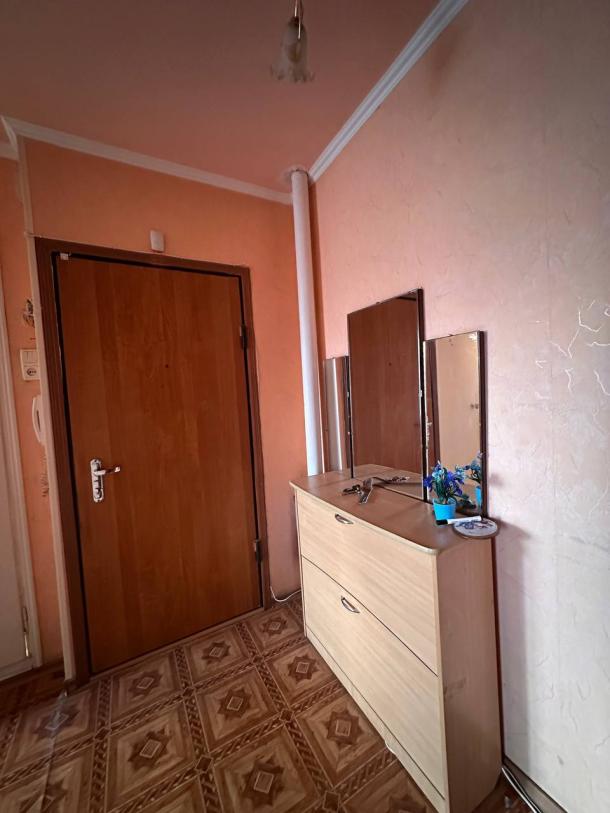 Квартира, 3-кімн., Харьков, Павлово Поле, Старицкого