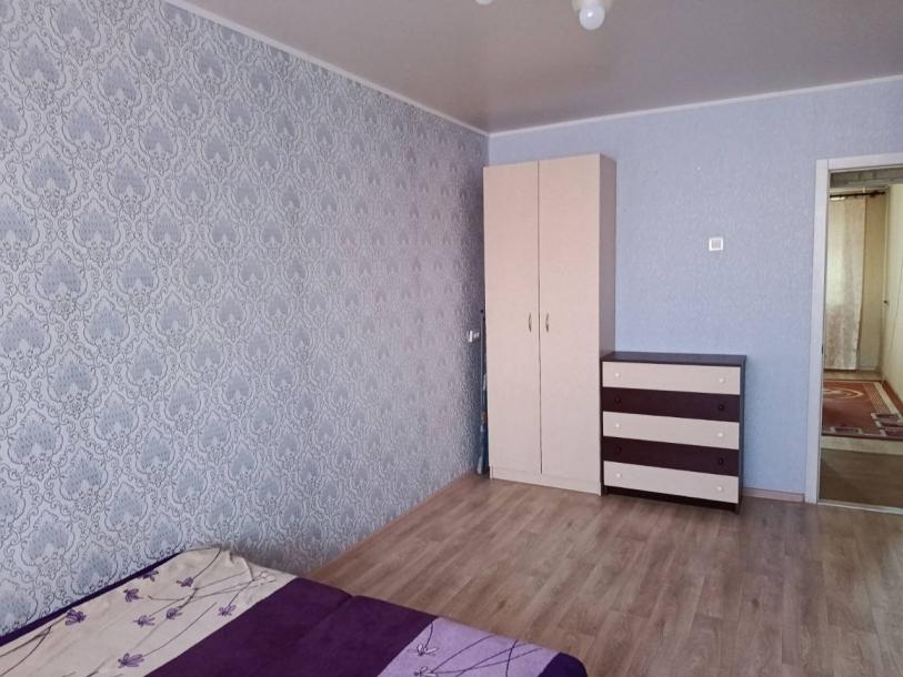 Квартира, 2-кімн., Чугуев, Чугуевский район, Кожедуба