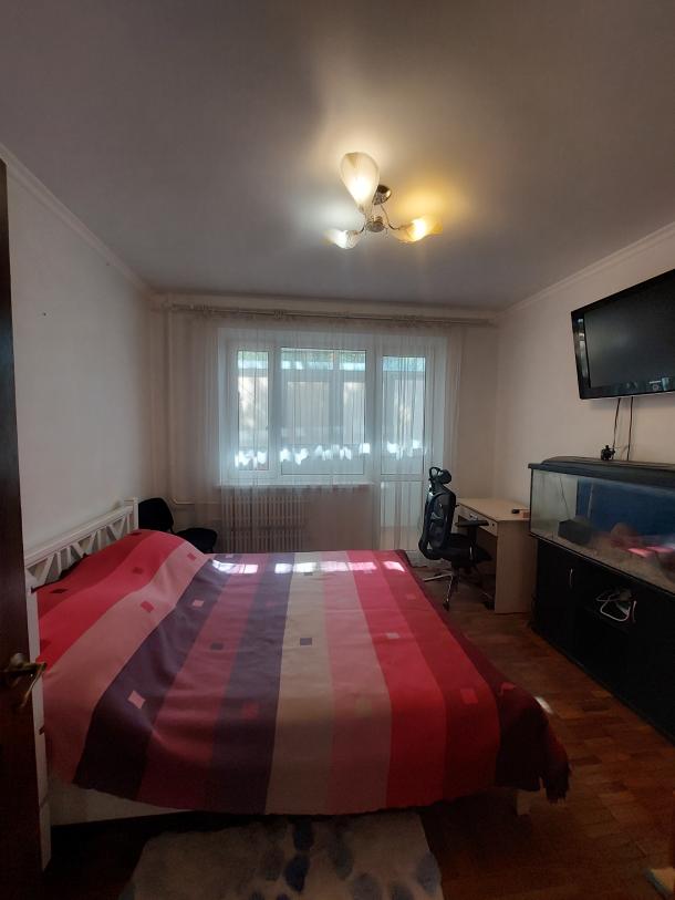 Квартира, 3-кімн., Харьков, Шишковка, Саперная