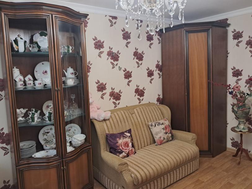 Квартира, 2-кімн., Харьков, Павлово Поле, Науки пр.
